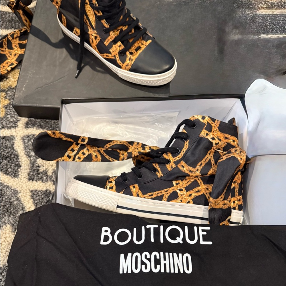 Boutique Moschino Black and Gold Chain Sneakers